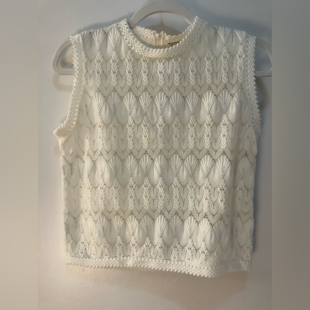 Acrylace Sleeveless Top